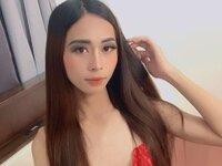 Porn Chat Live with AlmiraCharms